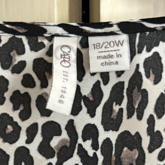 Cato Black and White Animal Print Blouse - Picture 2 of 4